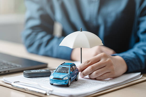 Reliable Commercial Auto Insurance contractor in Barrington, IL by Auto Insurance Axis